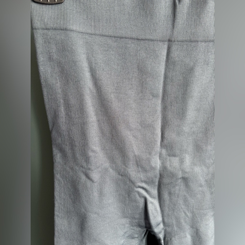 Blanqi Everyday High Waisted Support Leggings - Picture 3 of 13